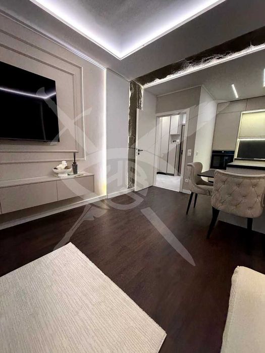Продава се Двустаен апартамент в София, Малинова долина - 71 кв.м за 1688 €/кв.м - Снимка #11