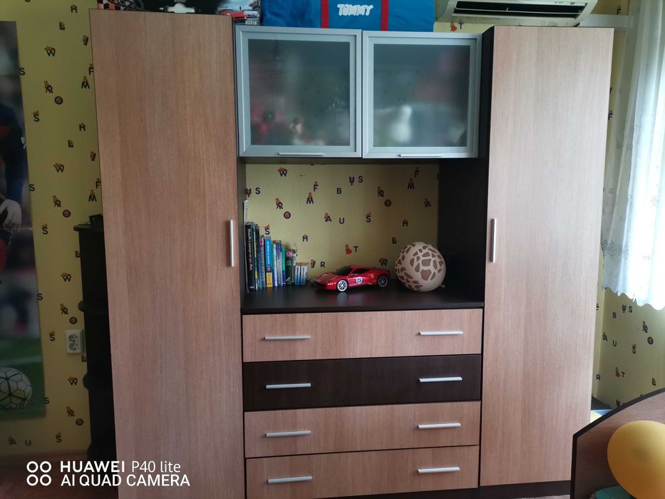 Комплект мебели за детско-юношеска стая