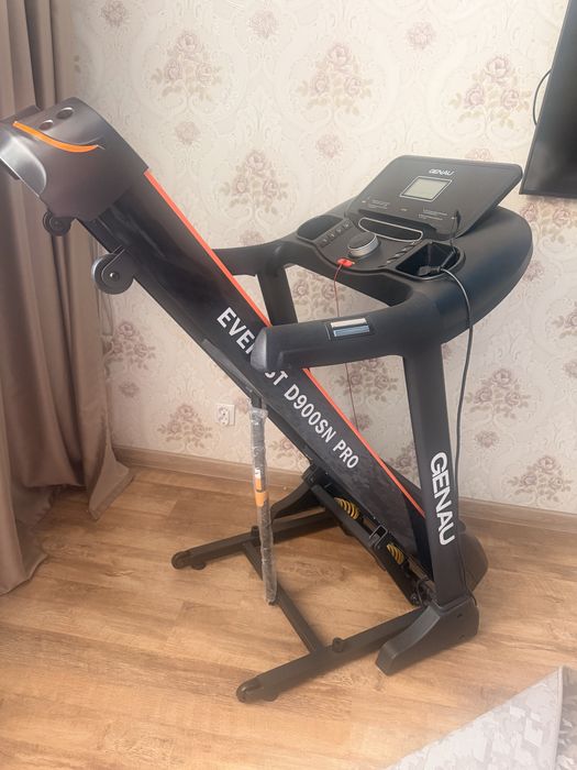 Беговая дорожка Genau EVAST D900SN PRO