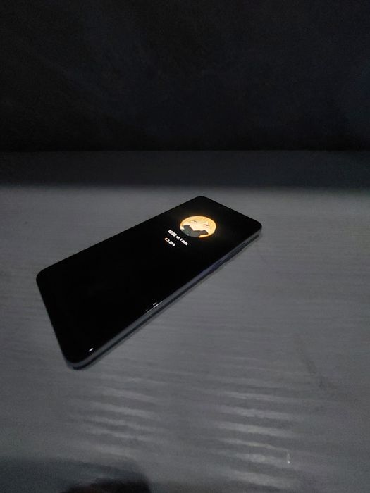 Прадам Xuawei p30