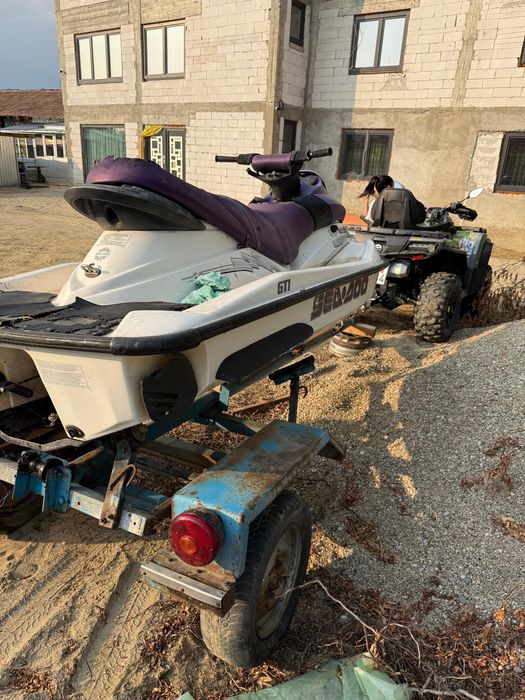 Skijet seadoo motor rotax 2timpi