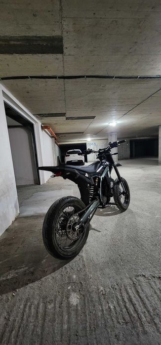 Sur-ron Ultra bee Super moto