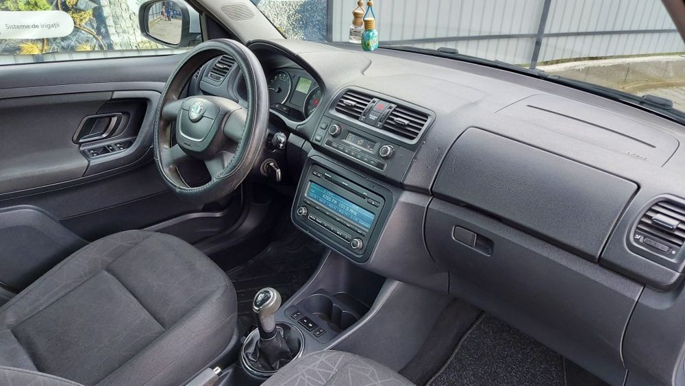 Skoda Fabia 1.6TDI-2012-EDITIE FAMILY-Senzori parcare-Climatronic etc.