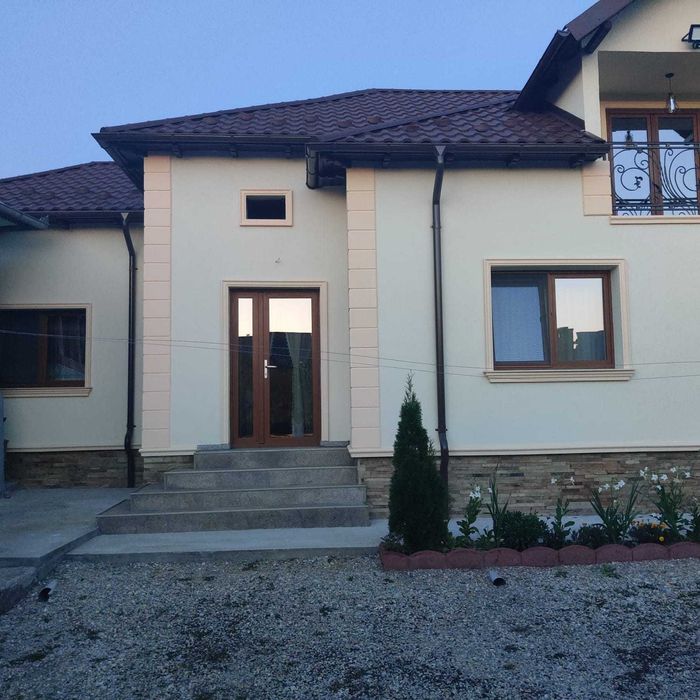 Coltare polistiren exterior