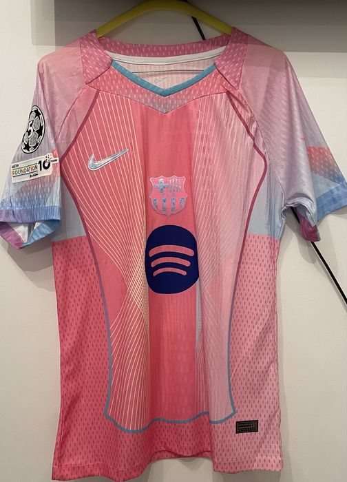 Barcelona Pink special edition 2025/2026