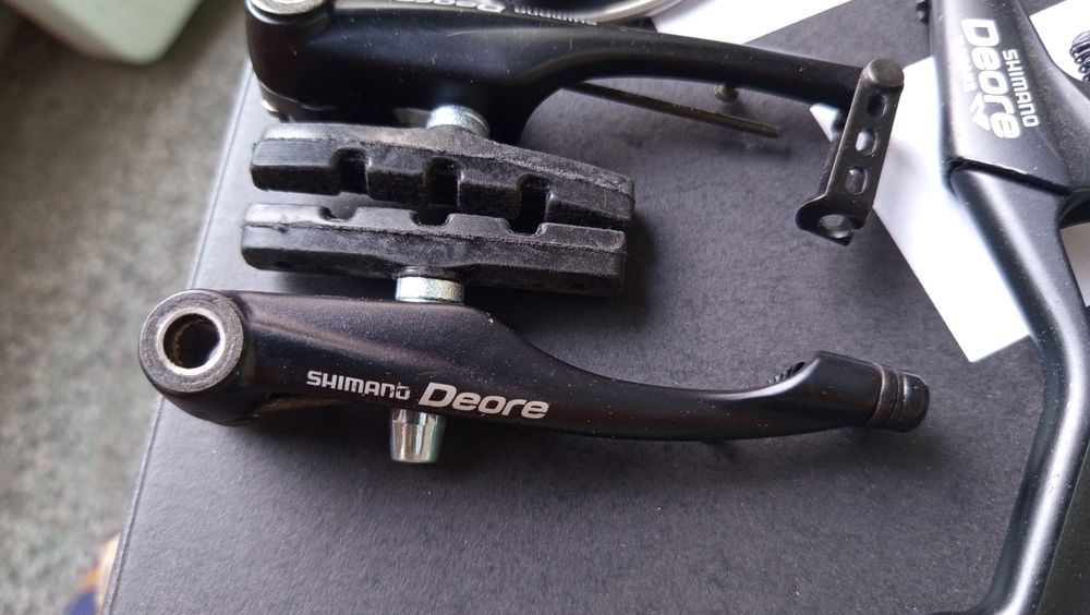 Спирачки Shimano Deore