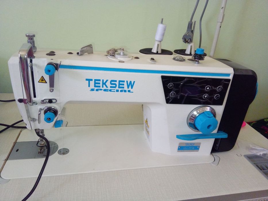 Тикув машинкаси сотилади