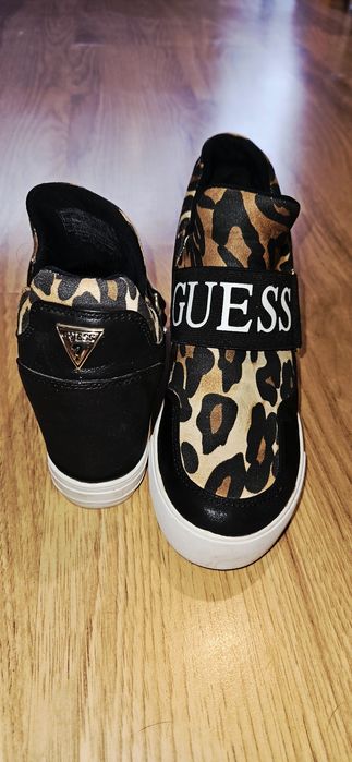 Дамски обувки платформа Guess