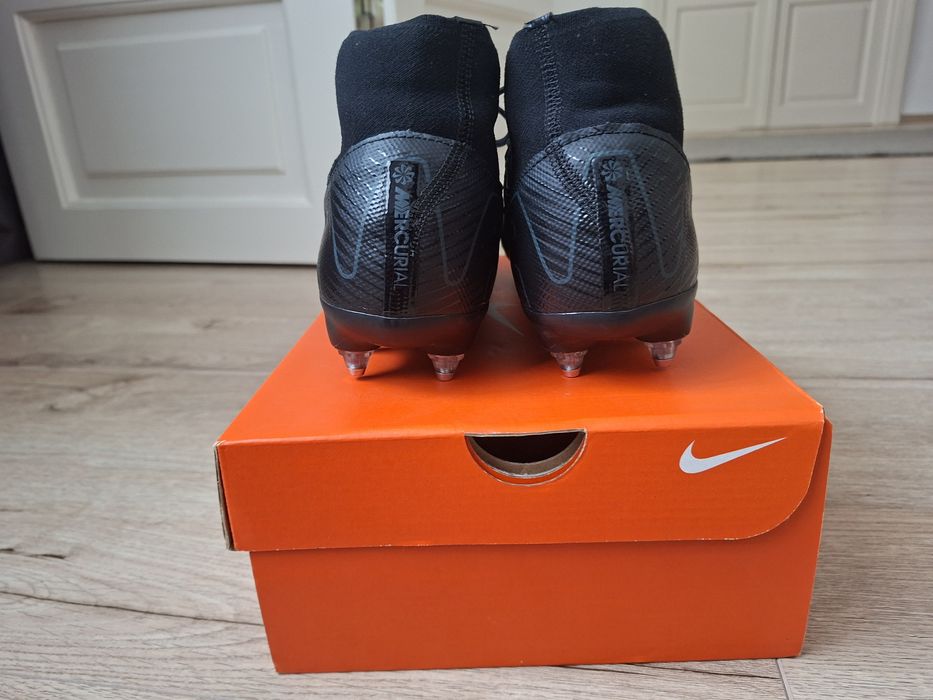Ghete de fotbal Nike