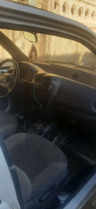 Matiz sotiladi 2006 Oq