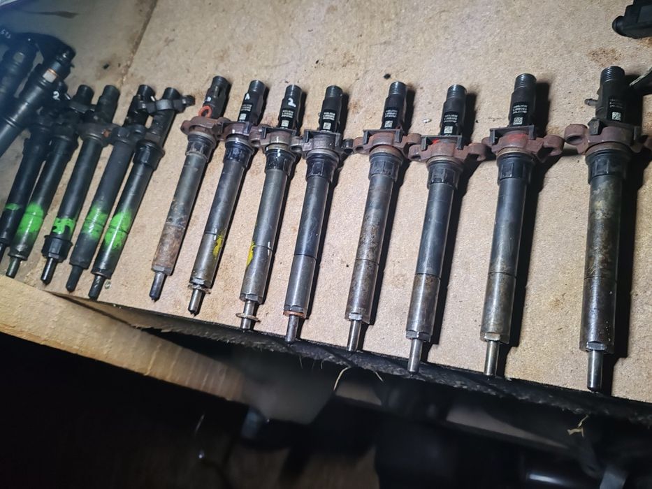 Injector Citroen C5 2.0hdi 250lei buc