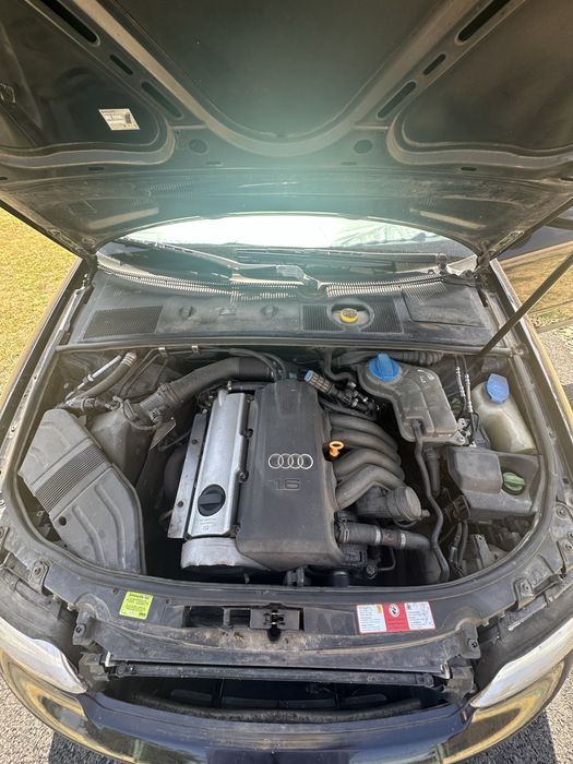 Audi A4 B6 1.6 Benzină | 292.854 km | Cutie Manuală | Îngrijită