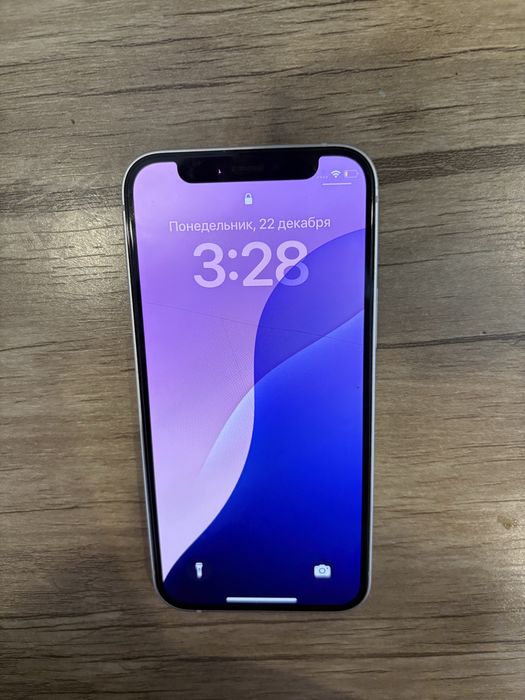Iphone 12 mini 128 gb  идеальное состояние белый