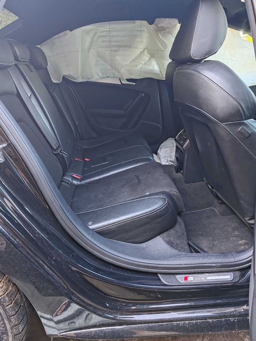 Ауди А4 Б8 2.0 TFSI Quatro