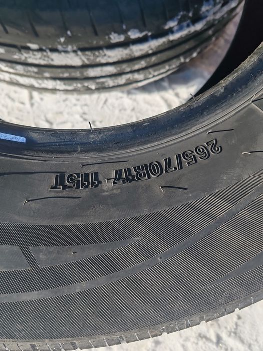 Продам комплект летние шины на 17