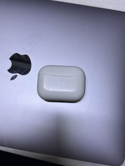 Airpods pro 2 lightening кейс