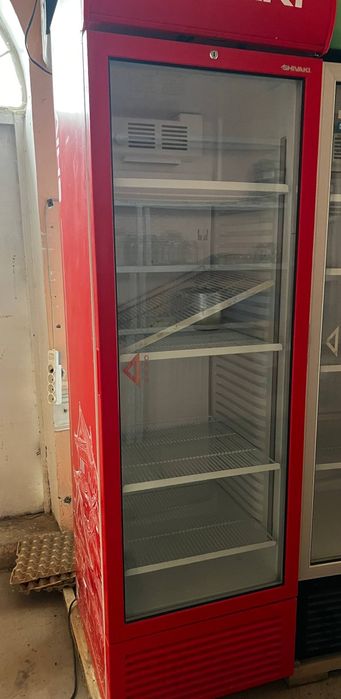 Ветрина холадилник