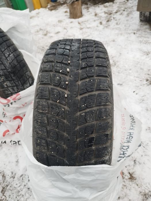 Продам б/у шины.