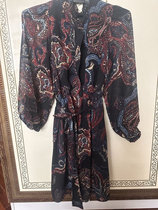 Продам платья 2000тенге