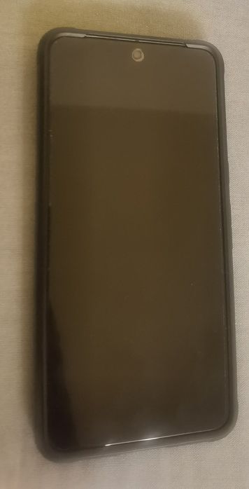 Google Pixel 8 Pro 
Memorie: 256GB
Ram: 12GB
Liber de rețea
Culoare: O