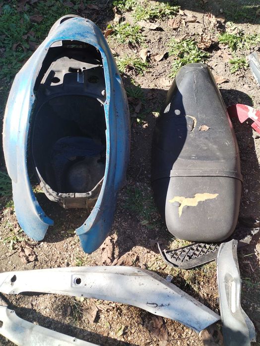 Части от скутери Априлия и Пиаджо