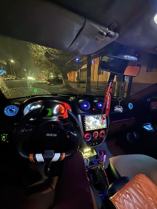 Руль универсальный и сигнал универсальный