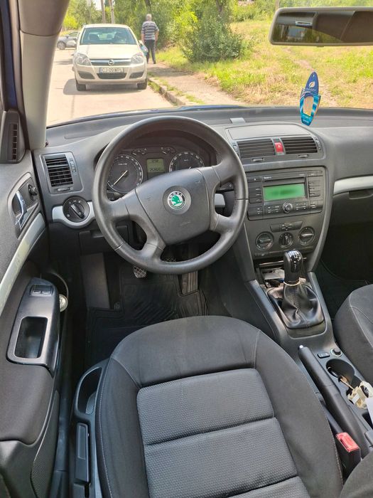 Vand Skoda Octavia,  1,6 benzina,  2006