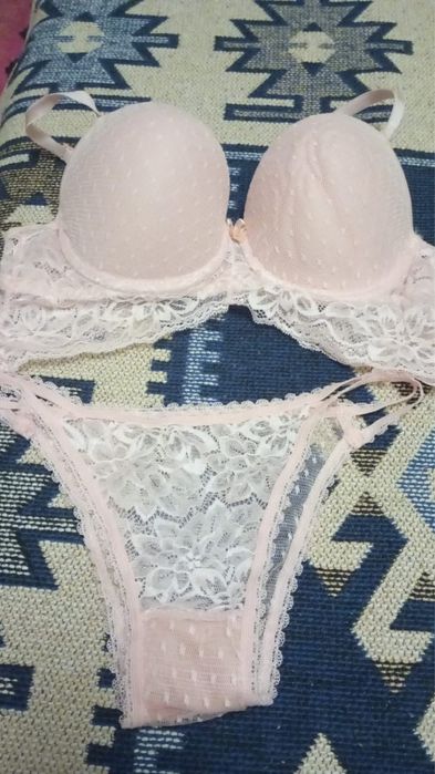нижнее женское белье и купальники