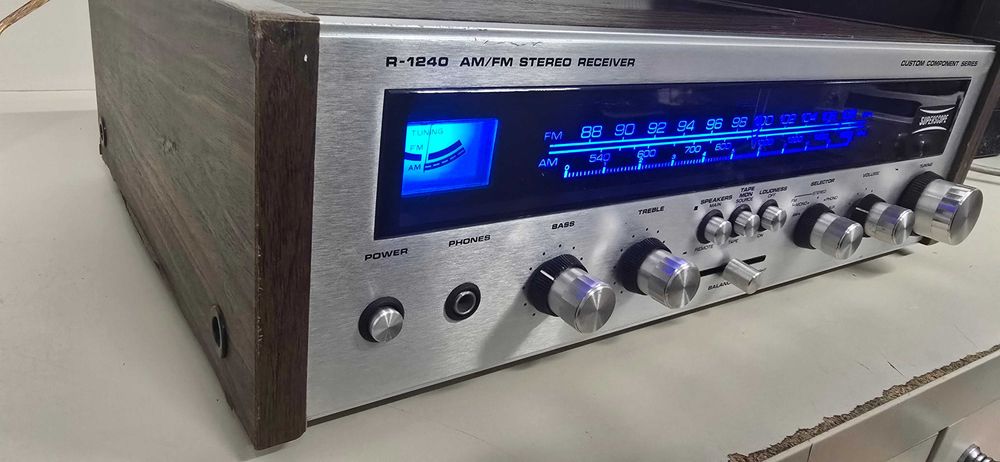 amplituner vintage Superscope   R 1240