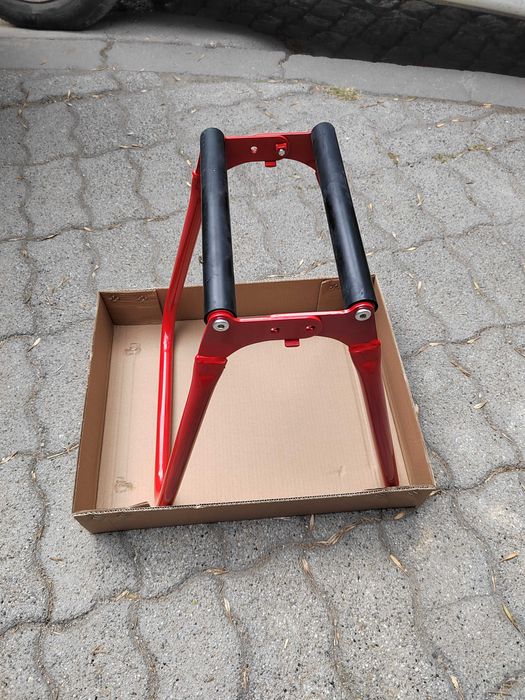 Стойка за кросов мотор