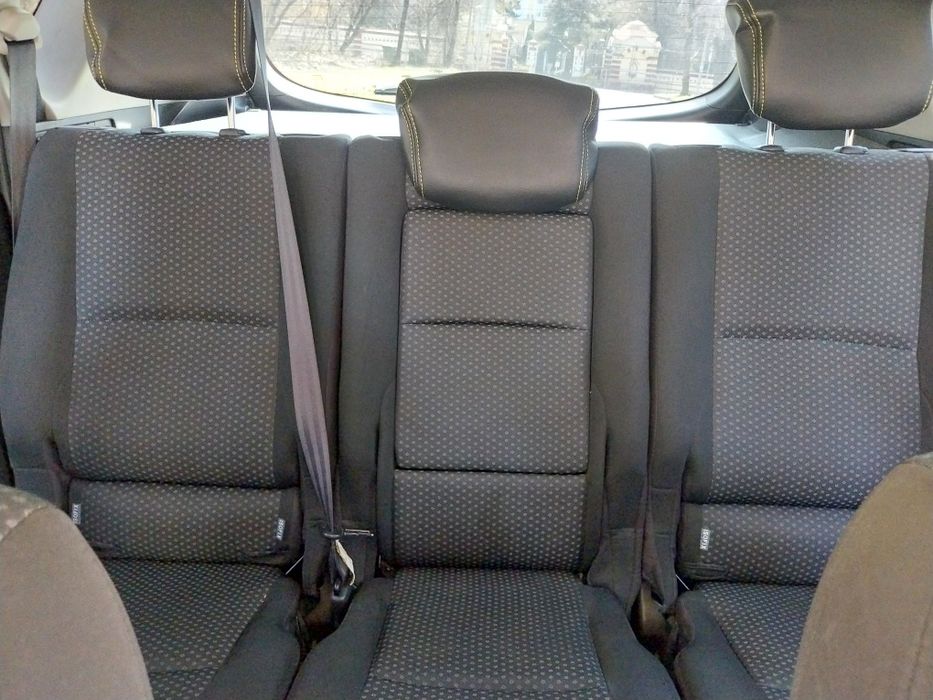 Тойота версо 2012г АВТОМАТИК 1.8 147к.с.