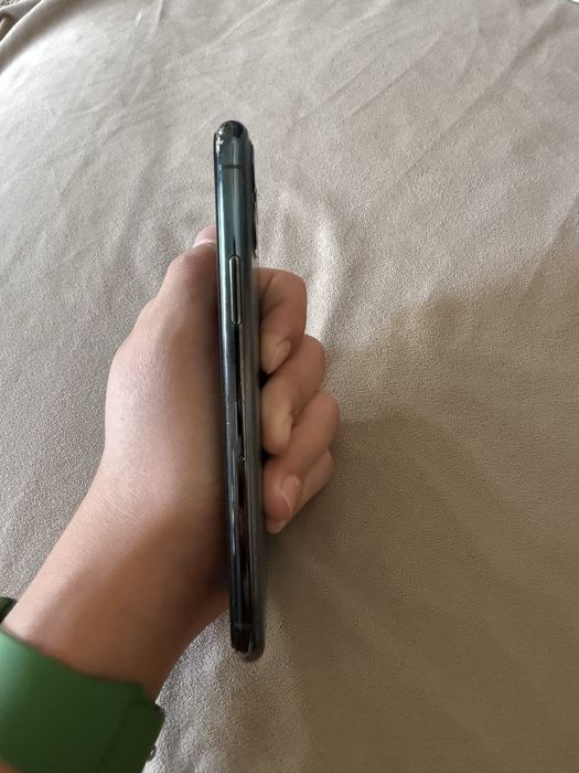 iPhone 11pro 64GB LL/A