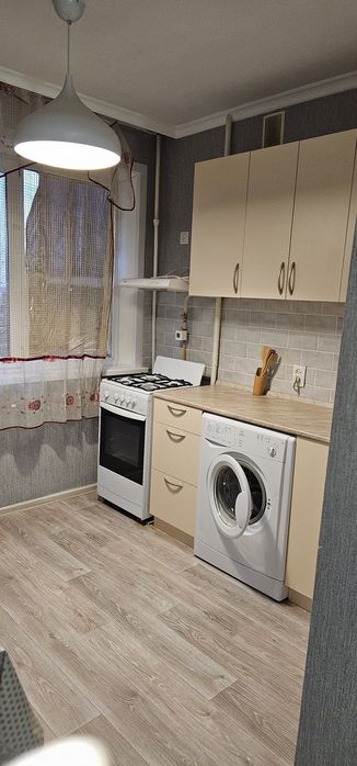 Сдаю квартиру 2х комнатную