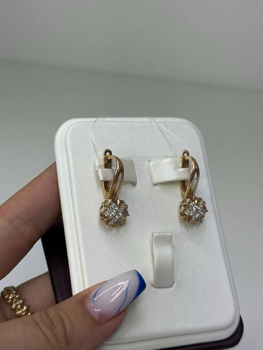 Золото 585  Серьги