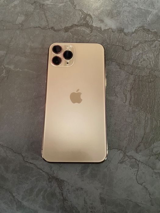 iphone 11 pro.