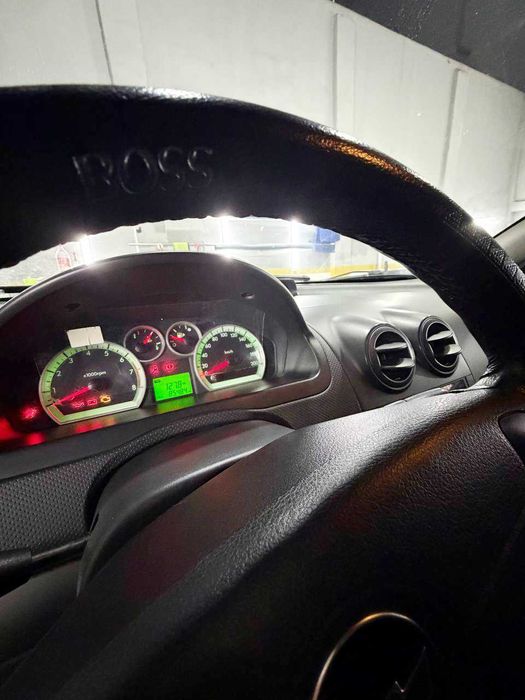 Nexia3 sotiladi xolati ideal (mexanika)