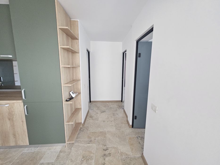Inchiriez apartament
