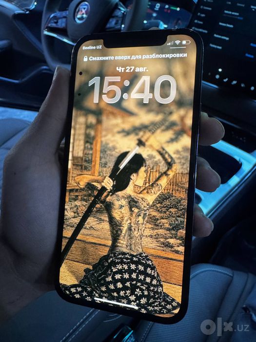 Iphone 12 pro идиал холатта