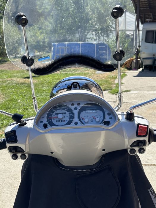 Piaggio beverly 500