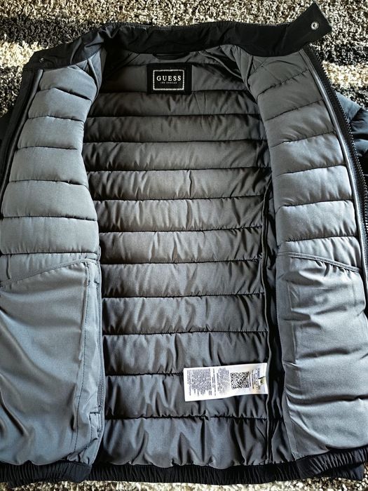 Мъжко яке - Чисто ново - GUESS