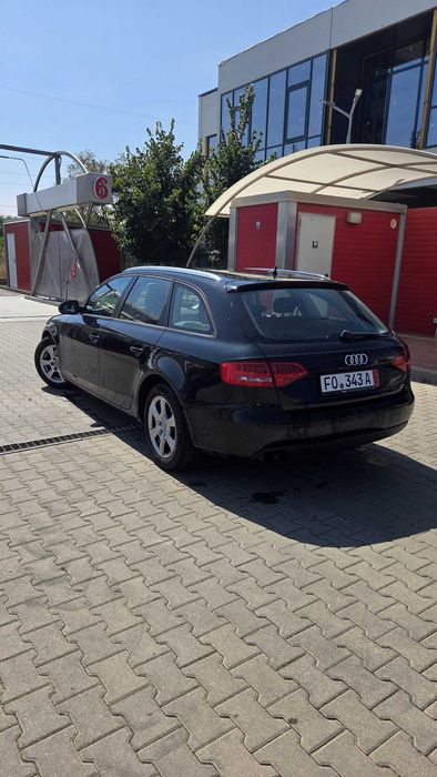 Audi A4 B8 Avant2011,2.0d 136cp
