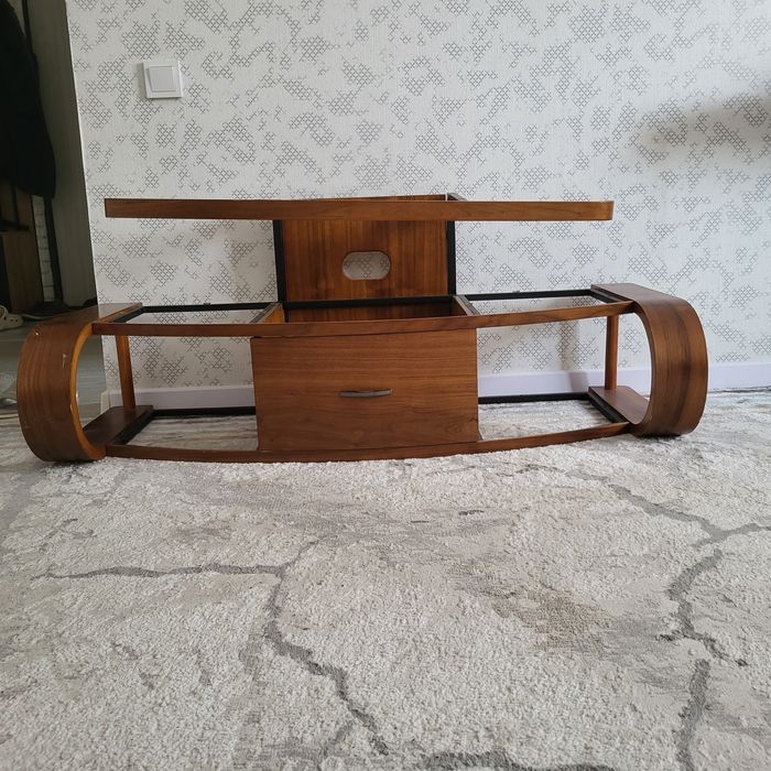 Тумба под телевизор