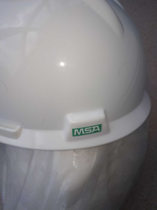 Каска защитная msa
