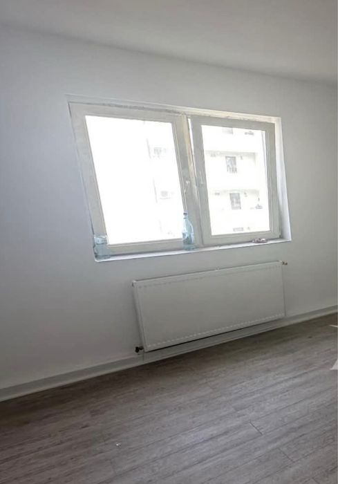 DE CUMPARAT URGENT ! Garsonira Botosani