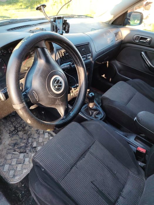 Vând Golf 4 1.9 diesel