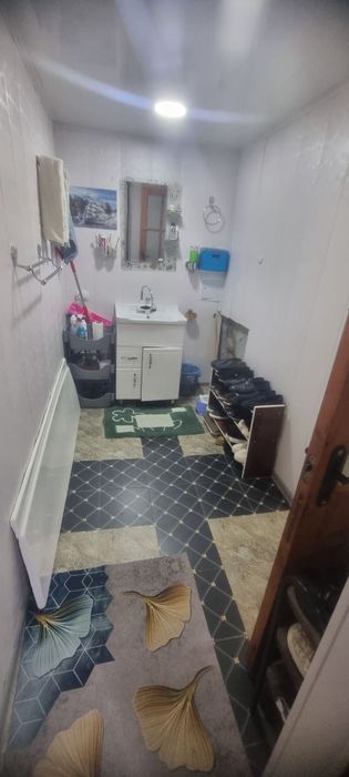 Keles giyos umarovda uchastka sotiladi