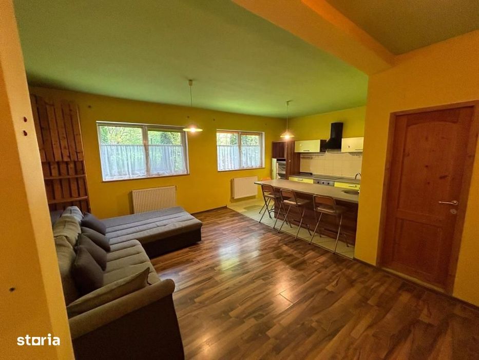 Apartament 3 camere cu curte de 65 mp si 2 parcari | Floresti