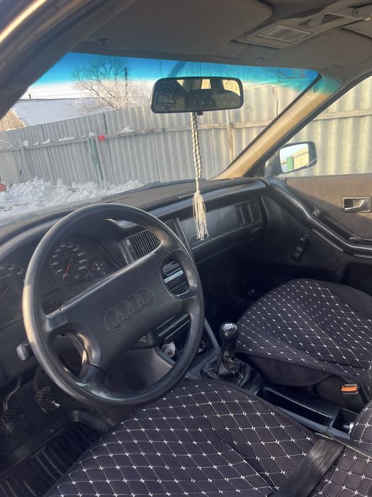 Ауди 80 Б3 с прицепом