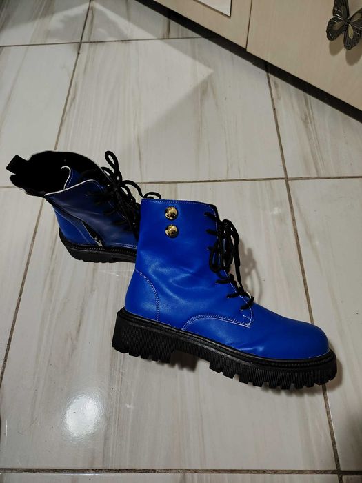 bocanci NOI , nr 41/26 cm