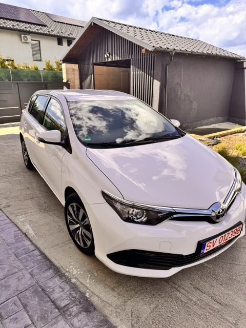 Toyota Auris Toyota Auris 2017 | 117.000 km | Proprietar | Istoric complet | Ideală